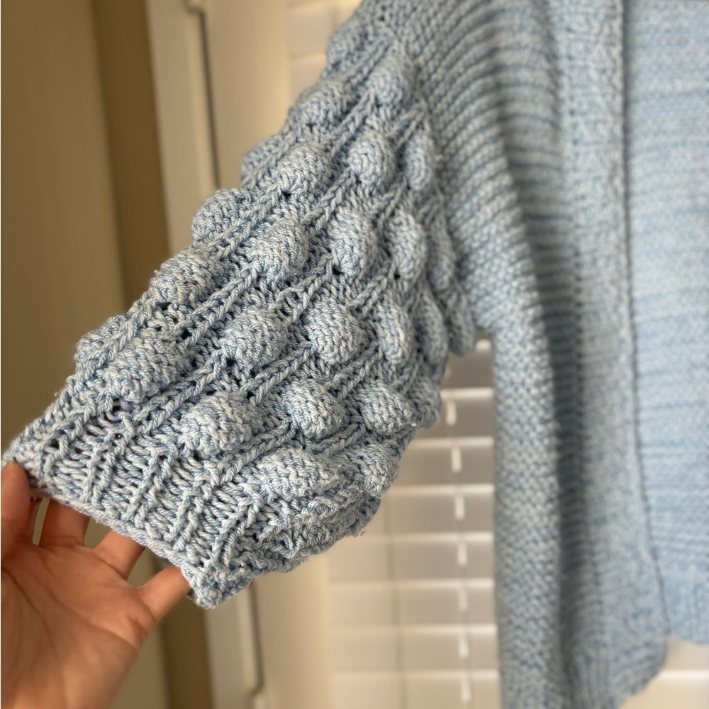 Woolen Hand Crafted exclusive sweeter - Picture 2 of 6